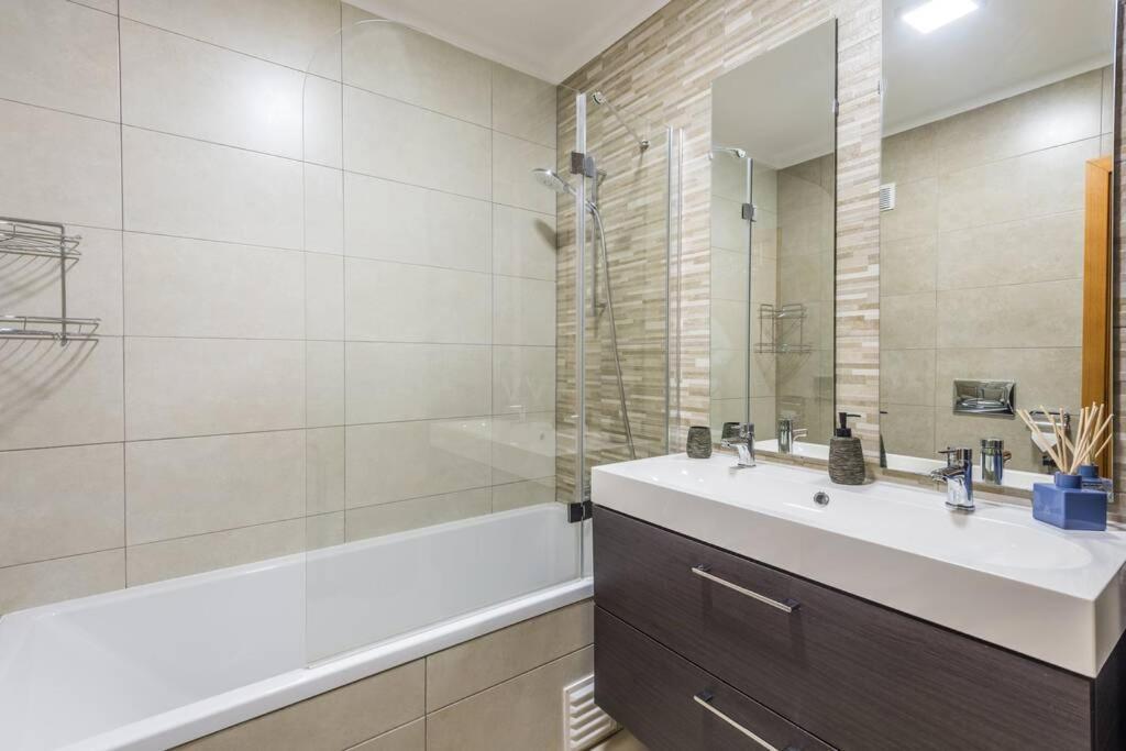 Beach Luxury Apartment ปอร์ติเมา ภายนอก รูปภาพ